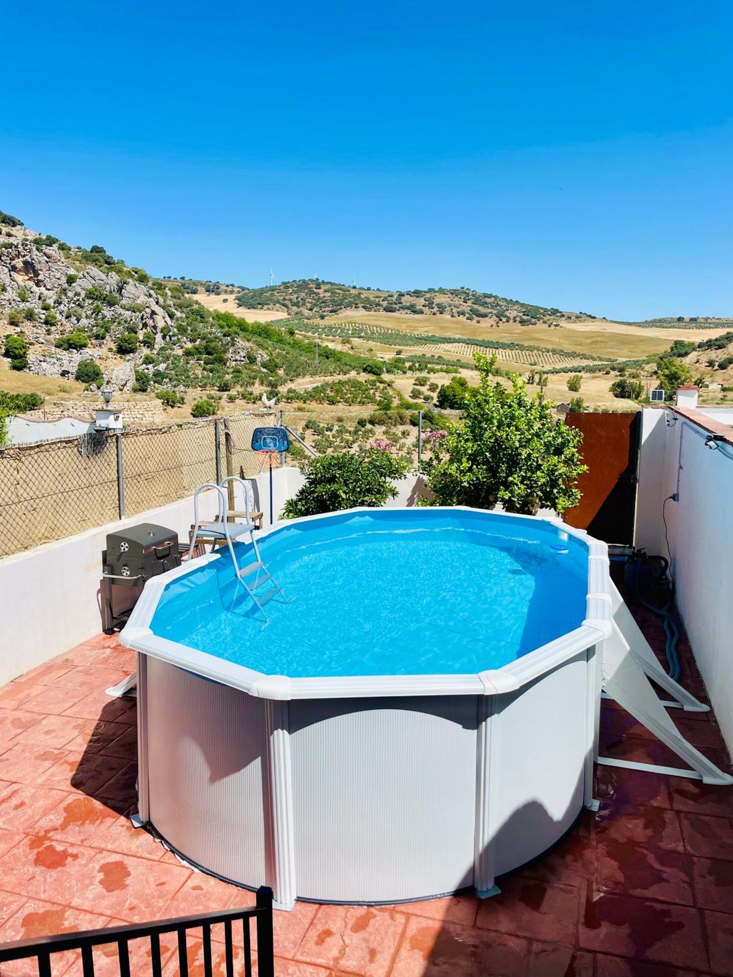 Casita En El Paraiso Cuevas del Becerro Kültér fotó